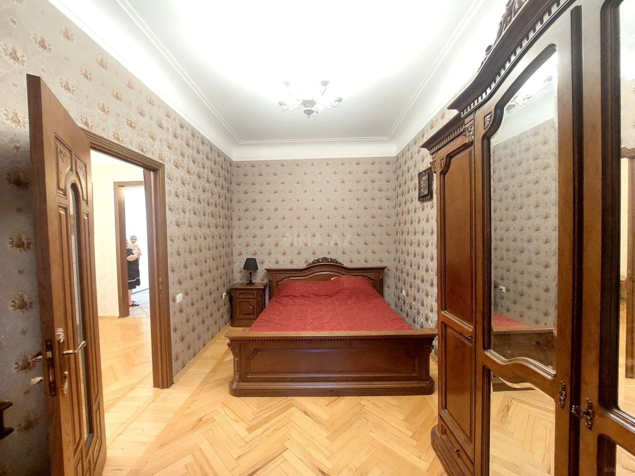Kirayə verilir 2 otaqlı mənzil 60 m²
