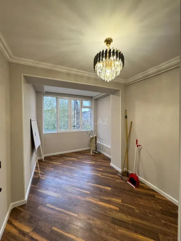 Satılır 2 otaqlı mənzil 43 m²
