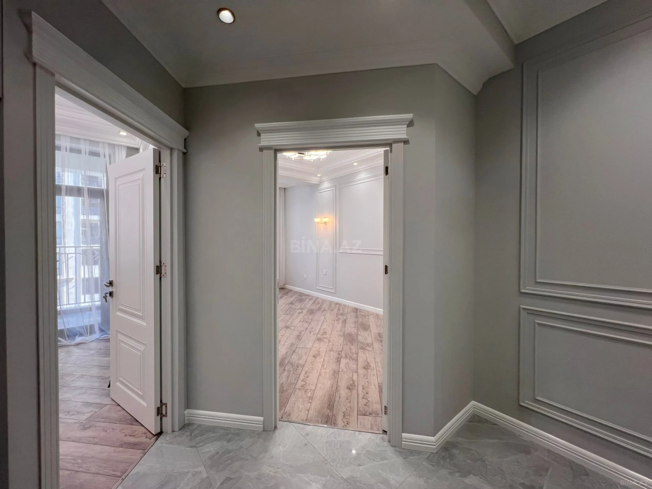 Satılır 2 otaqlı mənzil 57 m²