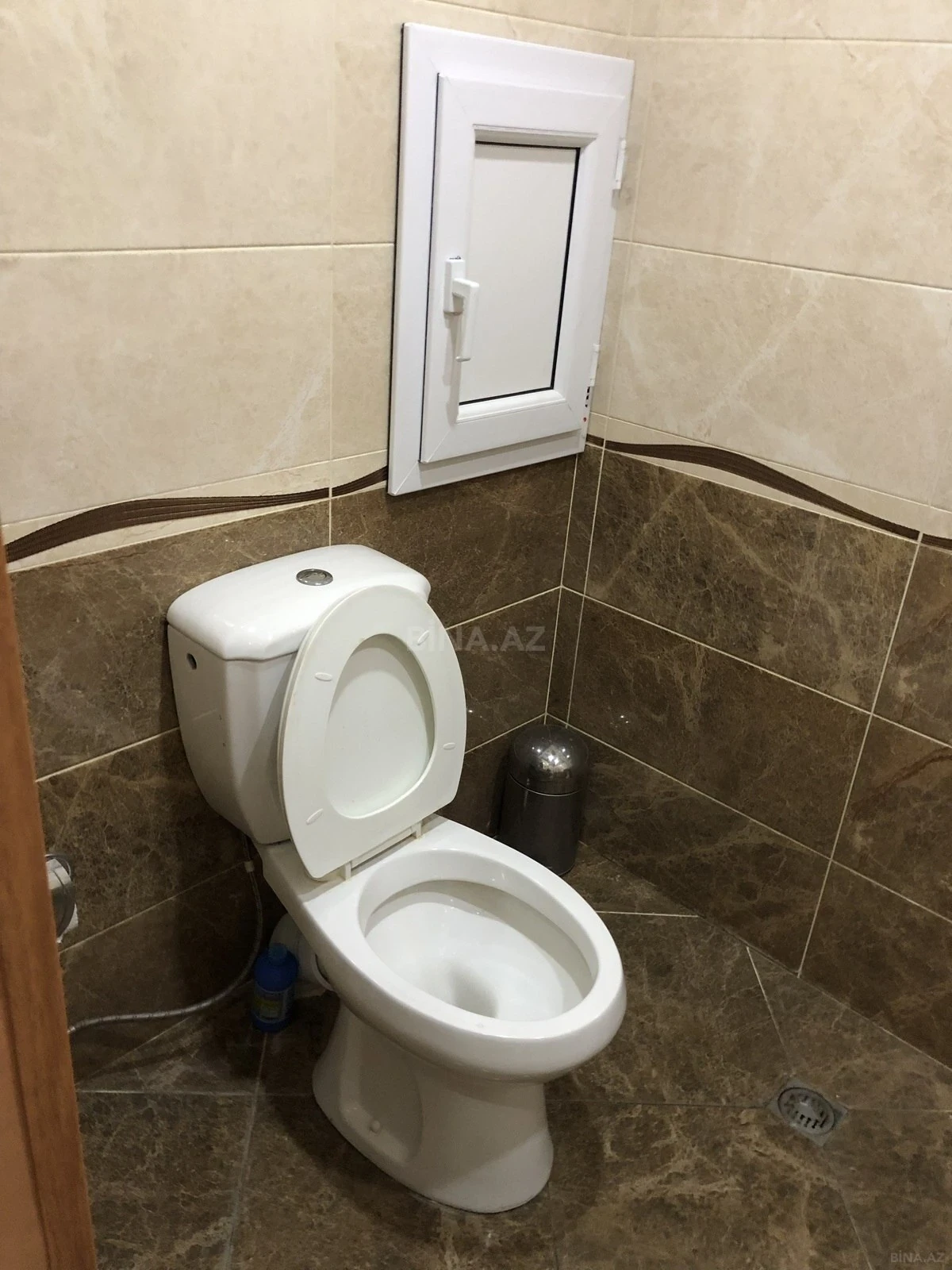 Kirayə verilir 2 otaqlı mənzil 85 m²