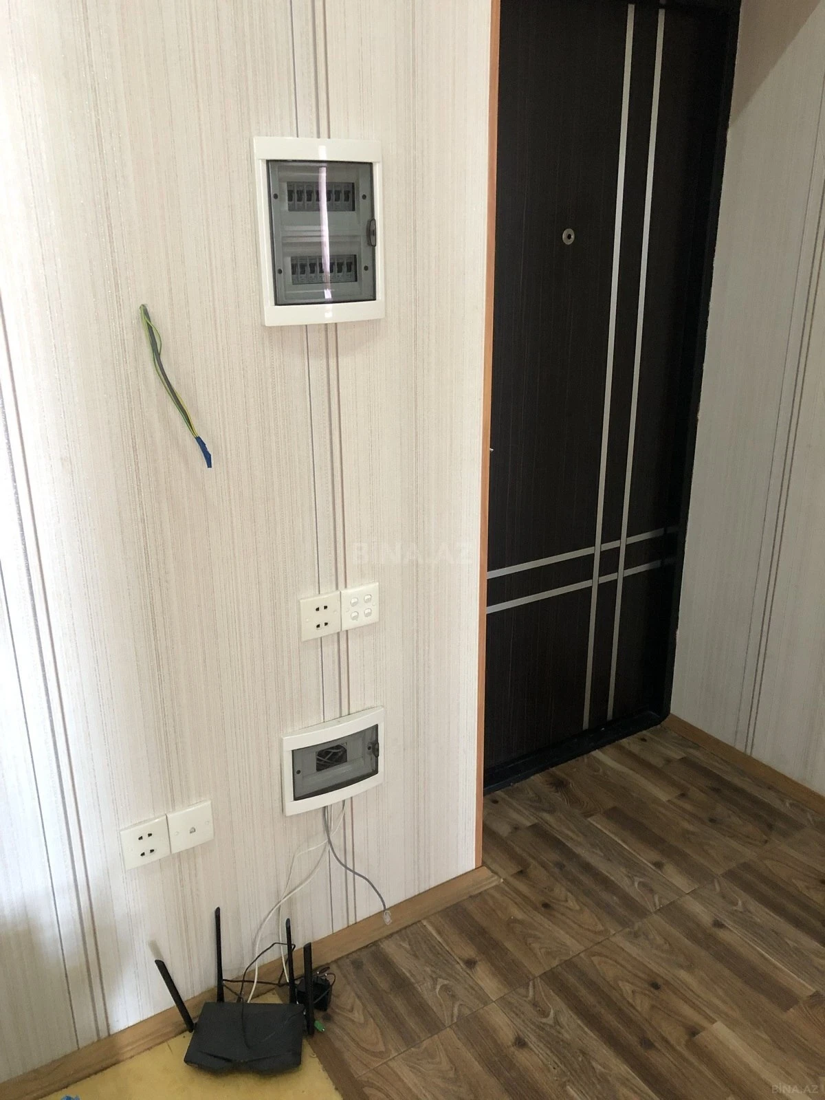 Kirayə verilir 2 otaqlı mənzil 85 m²