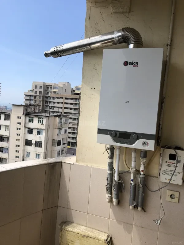 Kirayə verilir 2 otaqlı mənzil 85 m²