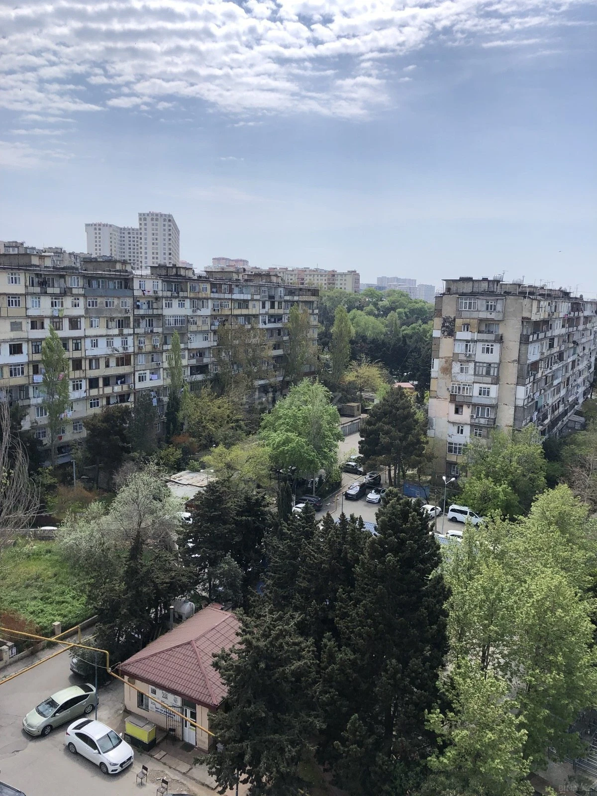 Kirayə verilir 2 otaqlı mənzil 85 m²