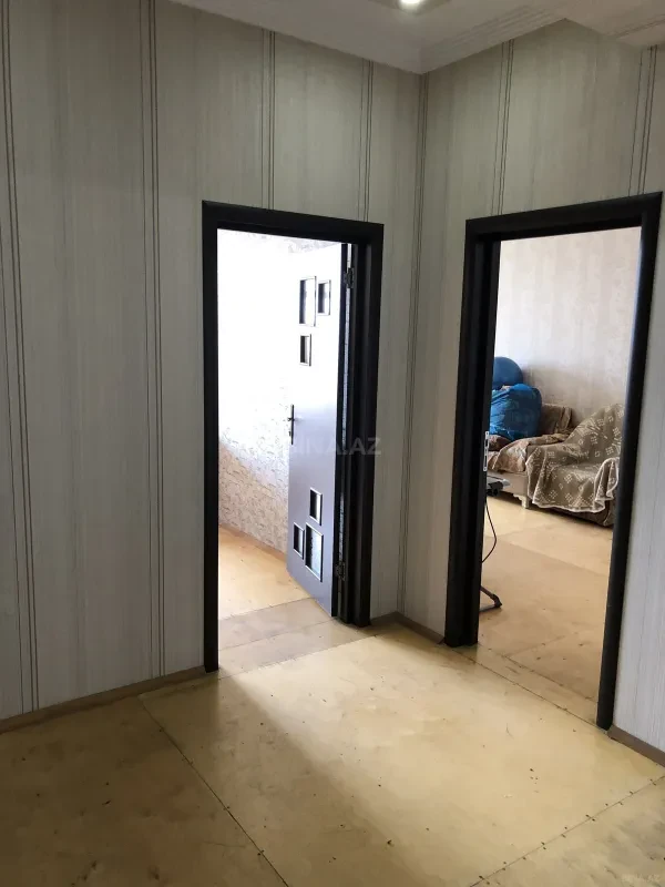 Kirayə verilir 2 otaqlı mənzil 85 m²