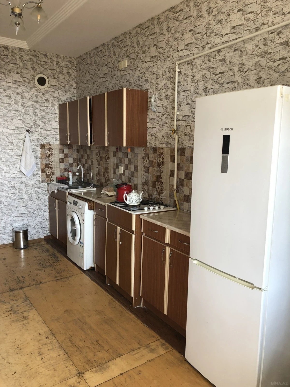 Kirayə verilir 2 otaqlı mənzil 85 m²