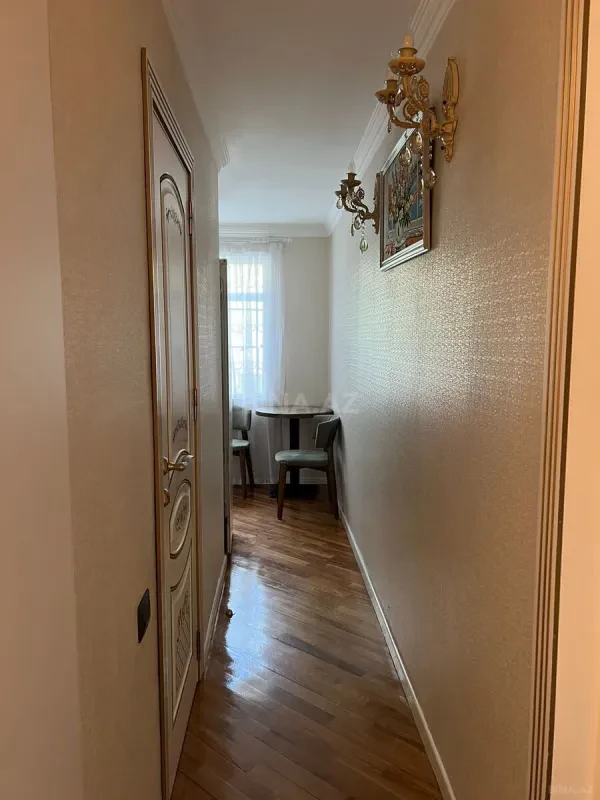 Satılır 3 otaqlı mənzil 70 m²