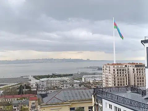Satılır 4 otaqlı həyət evi 100 m²