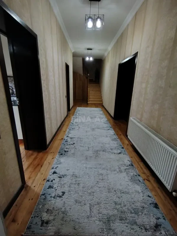 Satılır 6 otaqlı həyət evi 205 m²