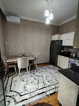 Satılır 6 otaqlı həyət evi 205 m²