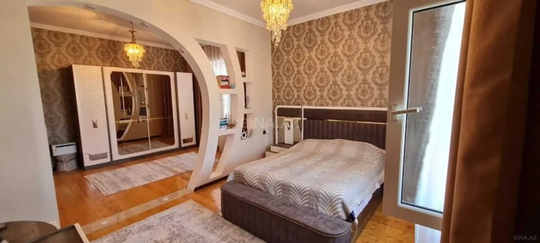 Satılır 6 otaqlı həyət evi 205 m²