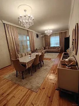 Satılır 6 otaqlı həyət evi 205 m²