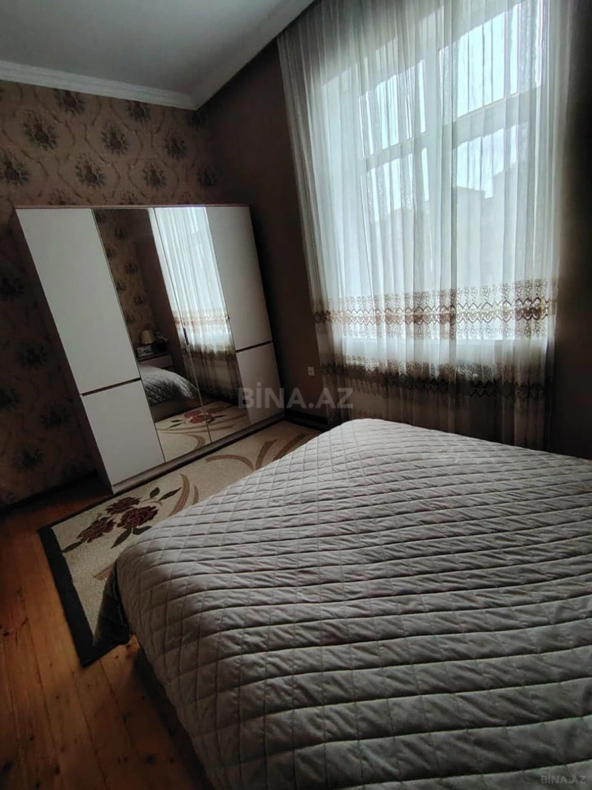 Satılır 6 otaqlı həyət evi 205 m²