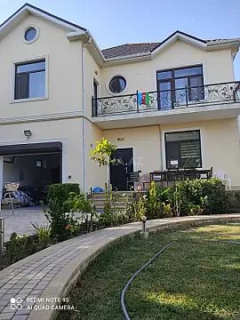 Kirayə verilir 4 otaqlı həyət evi 278 m²