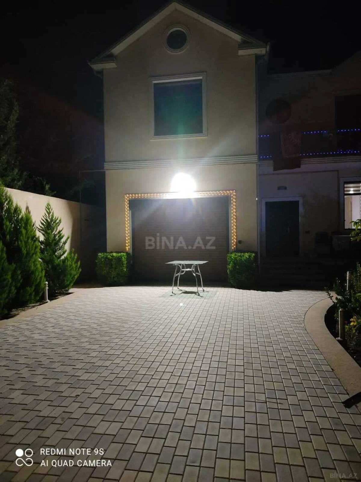 Kirayə verilir 4 otaqlı həyət evi 278 m²