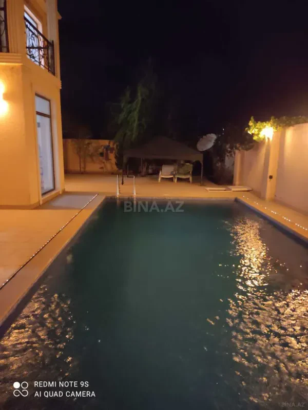 Kirayə verilir 4 otaqlı həyət evi 278 m²