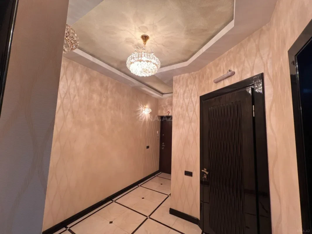 Kirayə verilir 2 otaqlı mənzil 100 m²