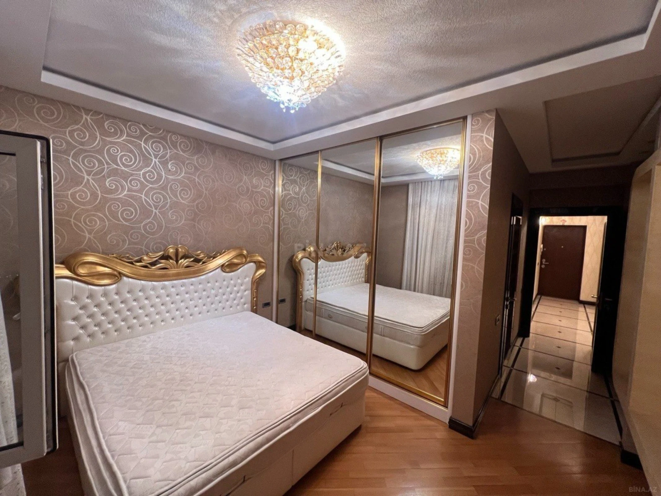 Kirayə verilir 2 otaqlı mənzil 100 m²