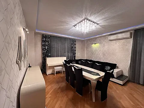 Kirayə verilir 2 otaqlı mənzil 100 m²