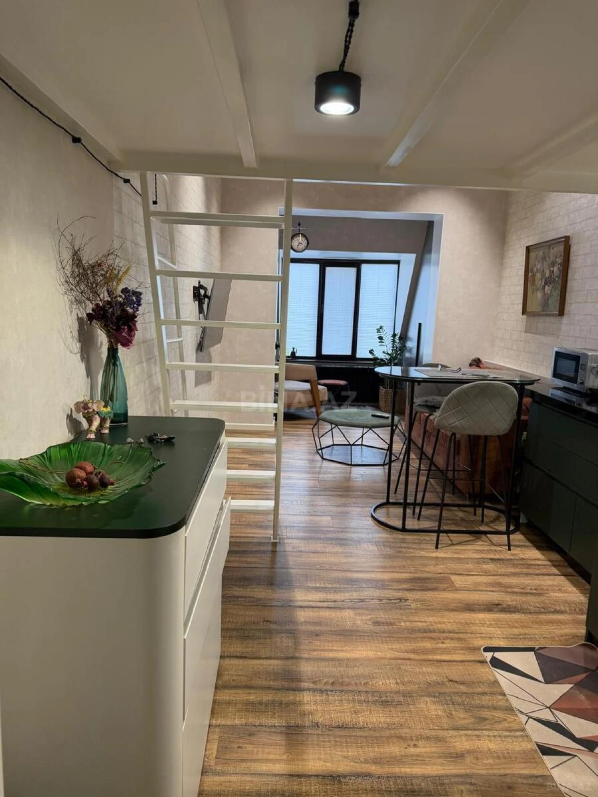 Satılır 1 otaqlı mənzil 38 m²