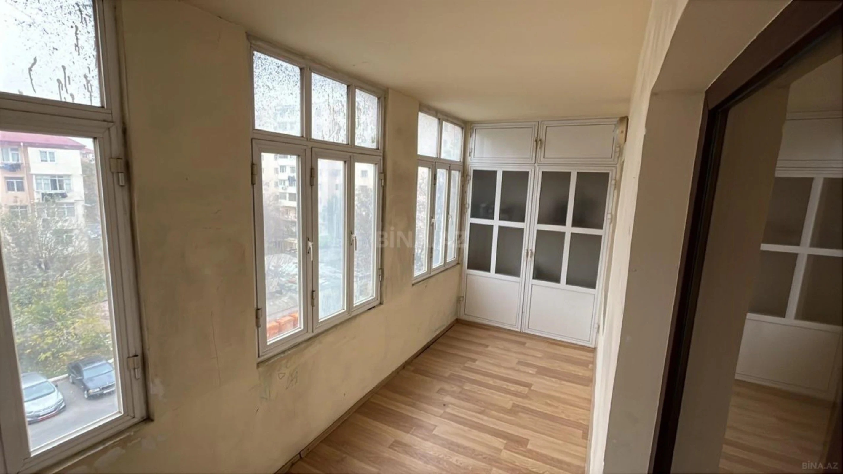 Kirayə verilir 3 otaqlı mənzil 100 m²