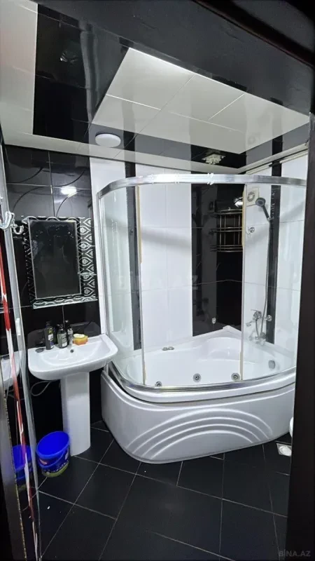 Kirayə verilir 3 otaqlı mənzil 100 m²
