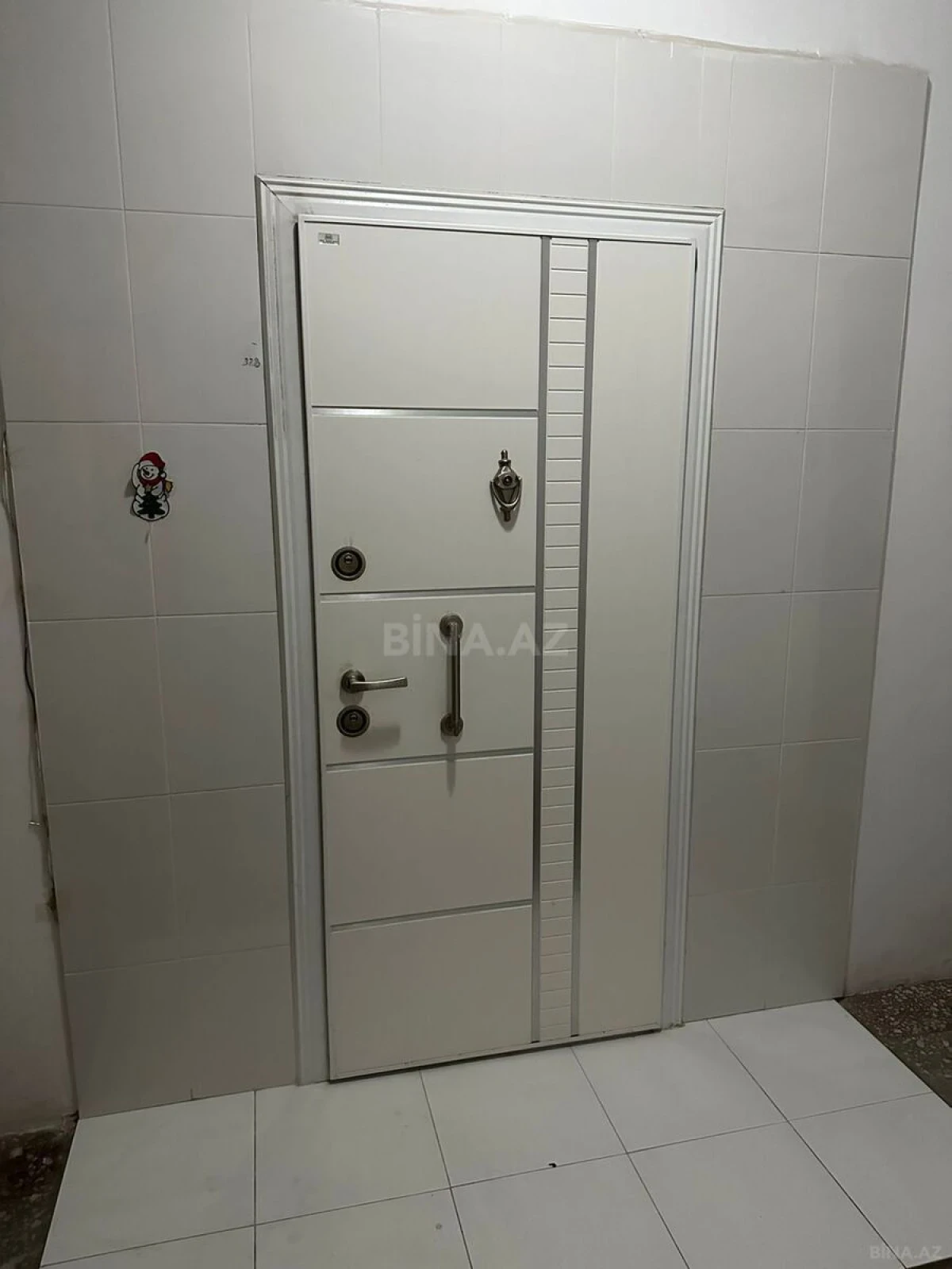 Kirayə verilir 2 otaqlı mənzil 100 m²