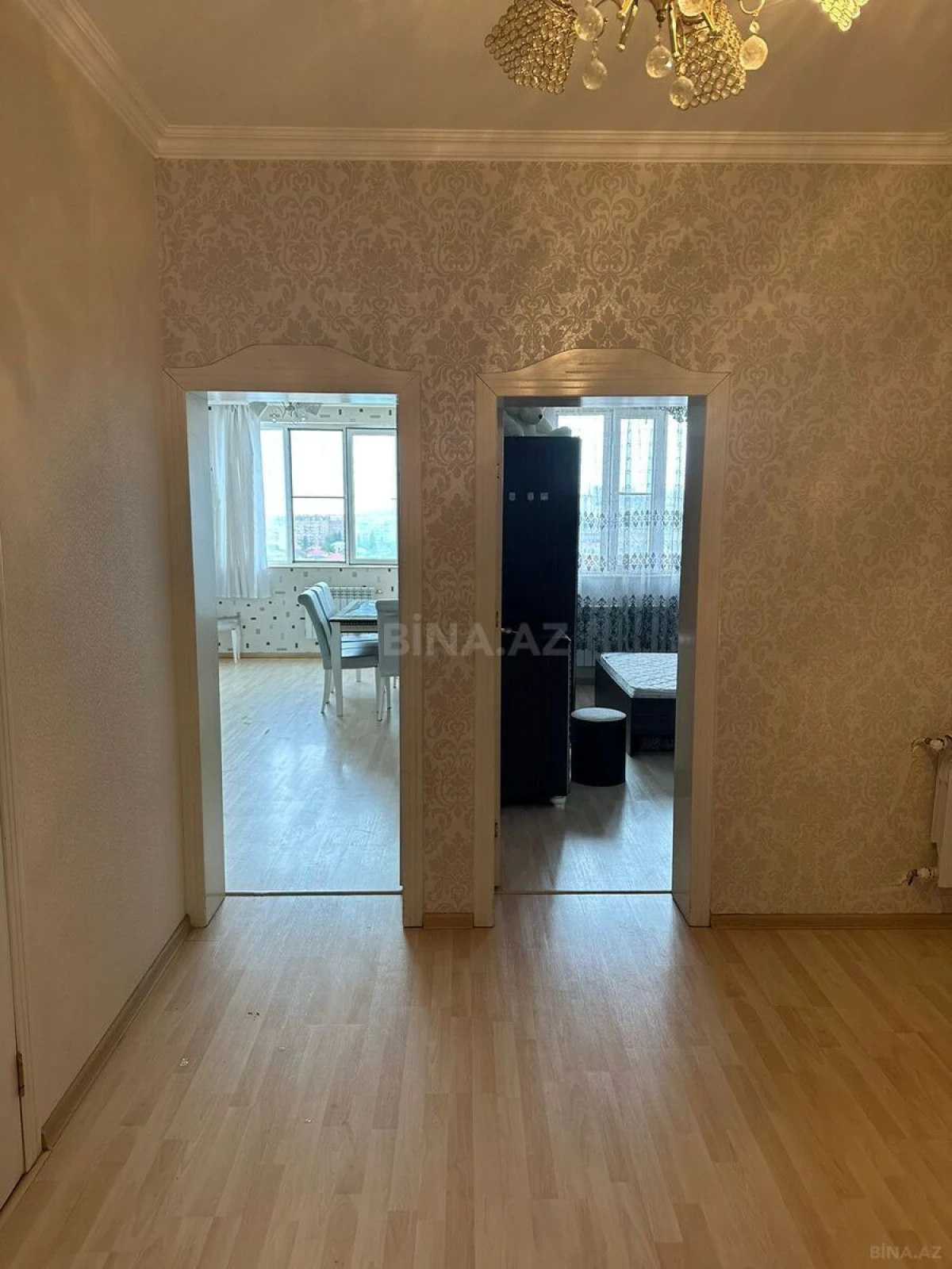 Kirayə verilir 2 otaqlı mənzil 100 m²