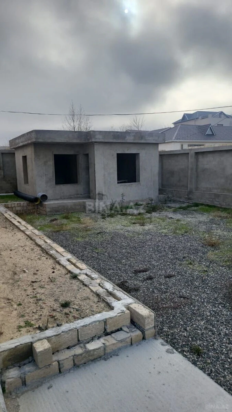 Satılır 7 otaqlı həyət evi 500 m²
