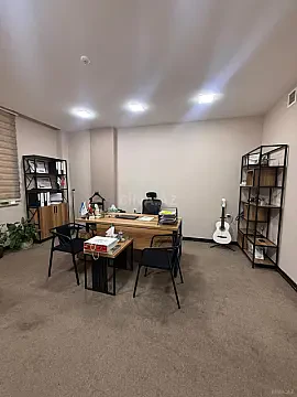 Kirayə verilir 1 otaqlı ofis 40 m²