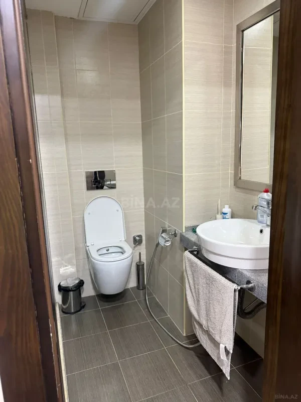 Kirayə verilir 1 otaqlı ofis 40 m²