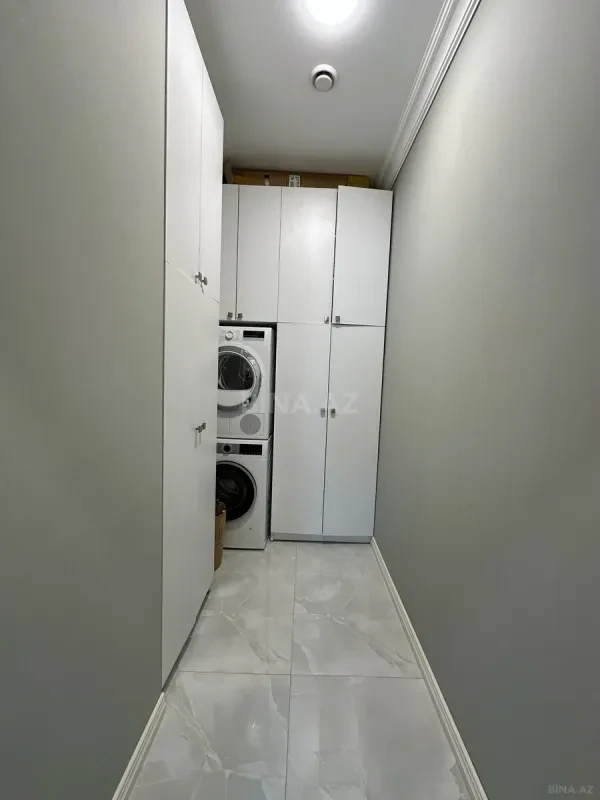 Satılır 3 otaqlı mənzil 98 m²