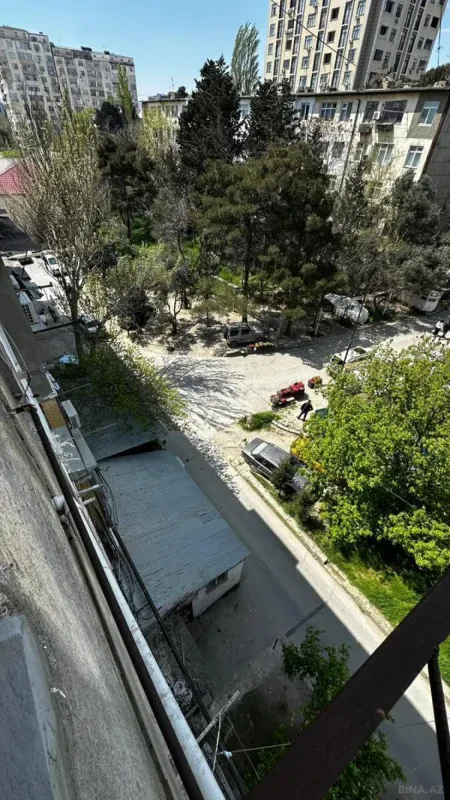 Satılır 3 otaqlı mənzil 50 m²