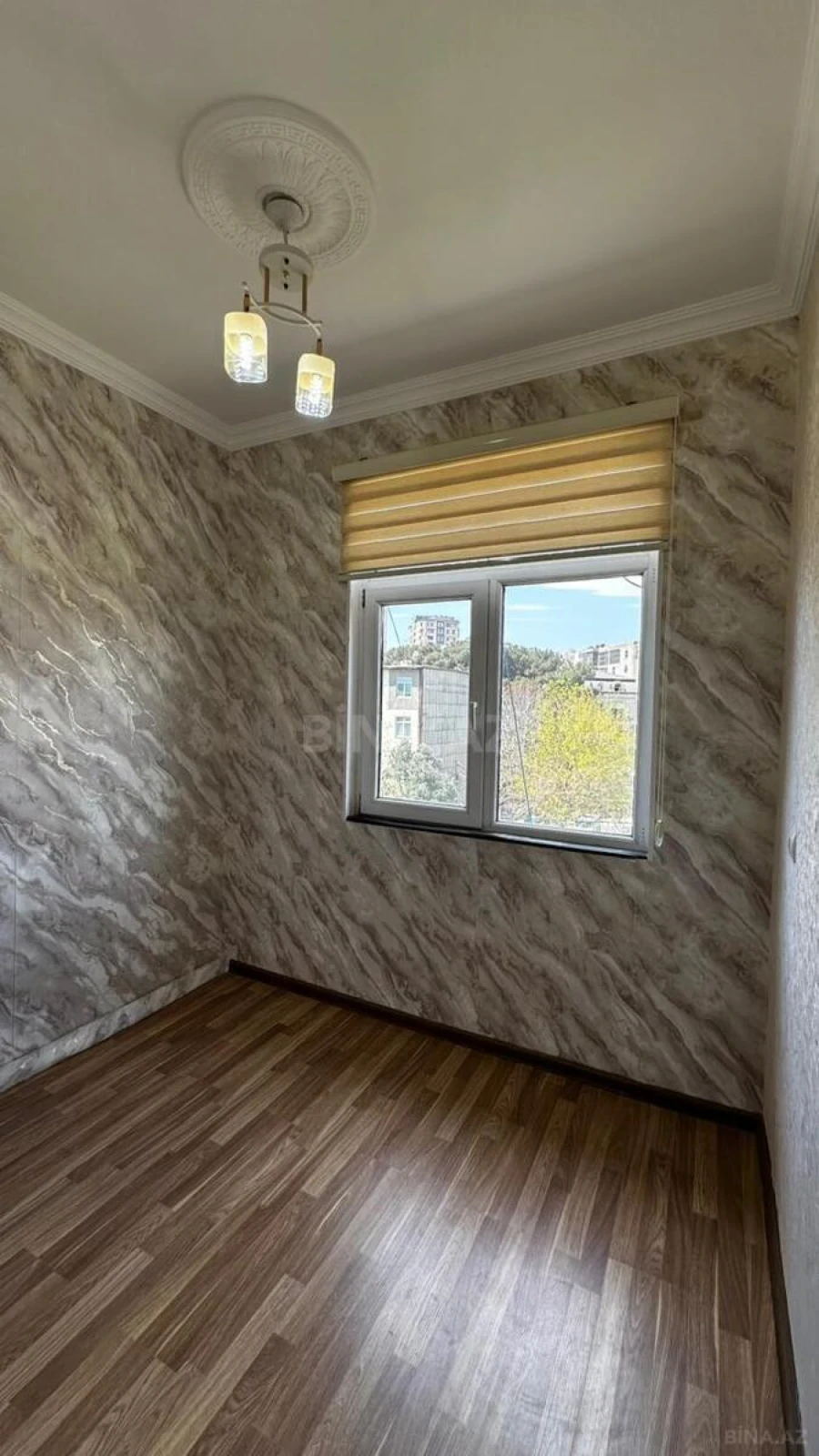 Satılır 3 otaqlı mənzil 50 m²