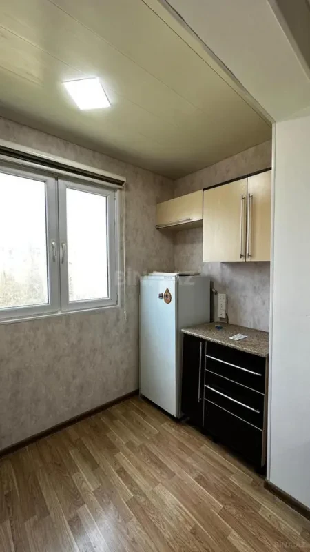 Satılır 3 otaqlı mənzil 50 m²