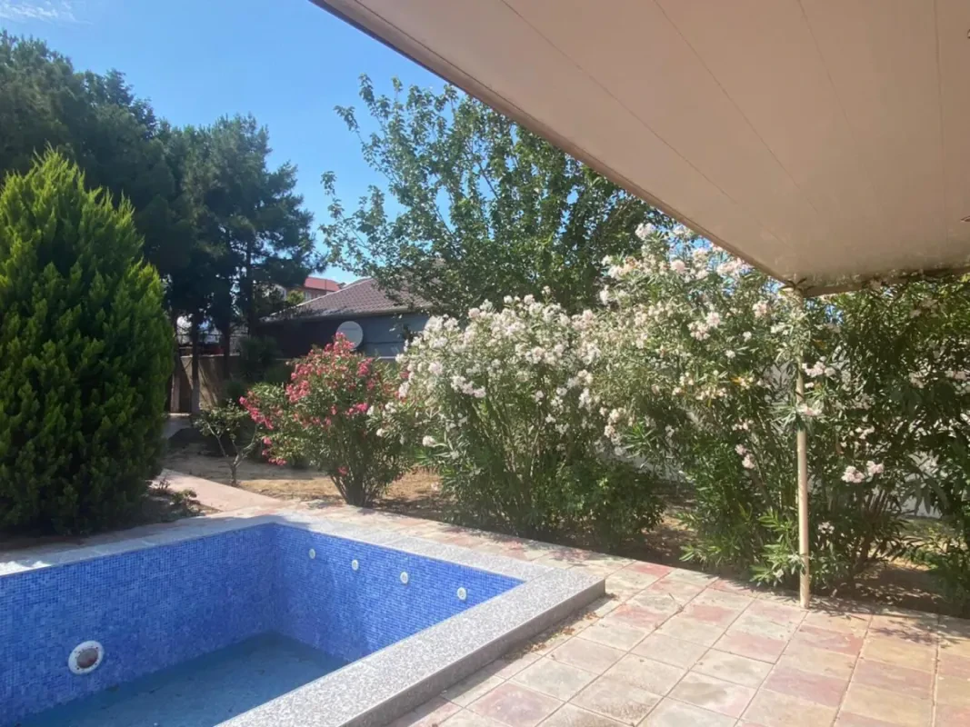 Kirayə verilir 3 otaqlı həyət evi 90 m²