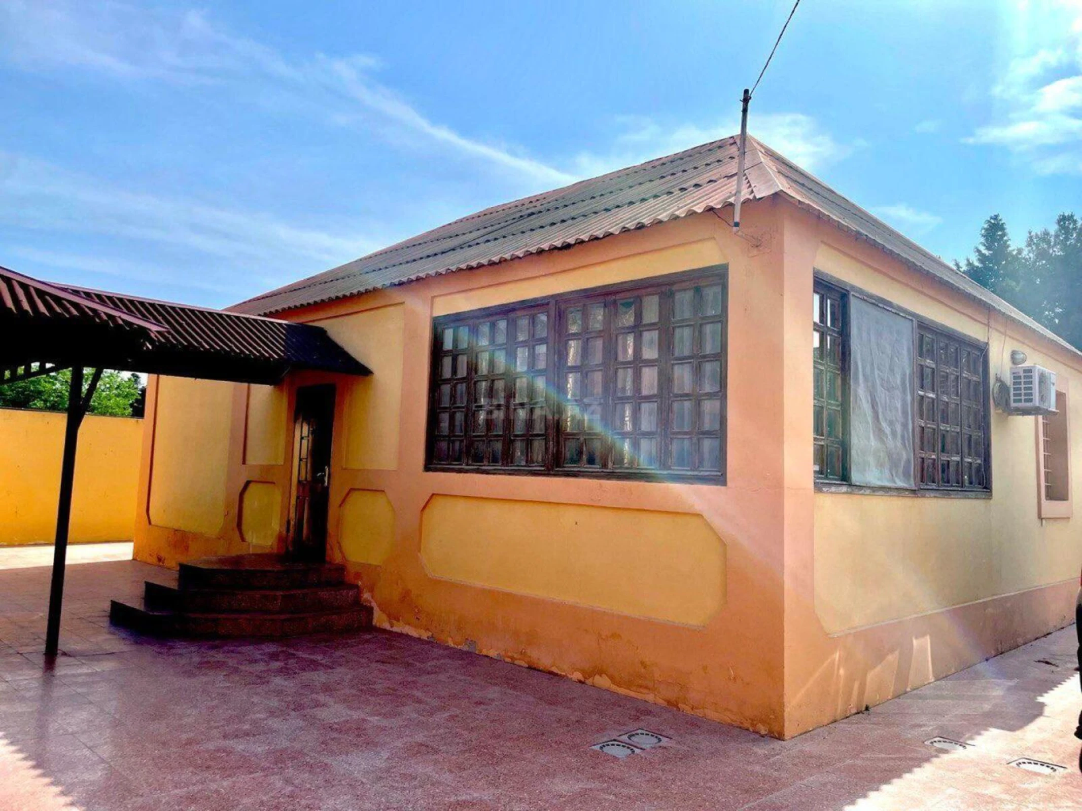Kirayə verilir 3 otaqlı həyət evi 90 m²