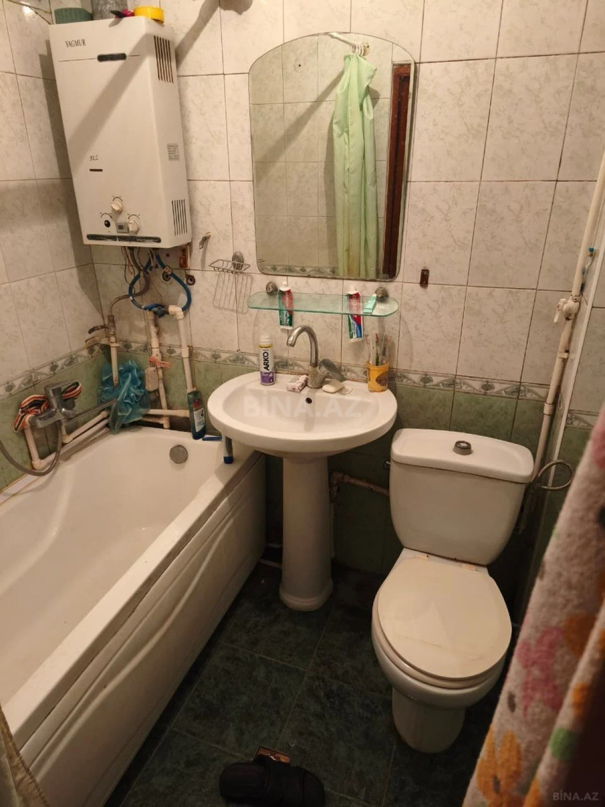 Satılır 2 otaqlı mənzil 43 m²