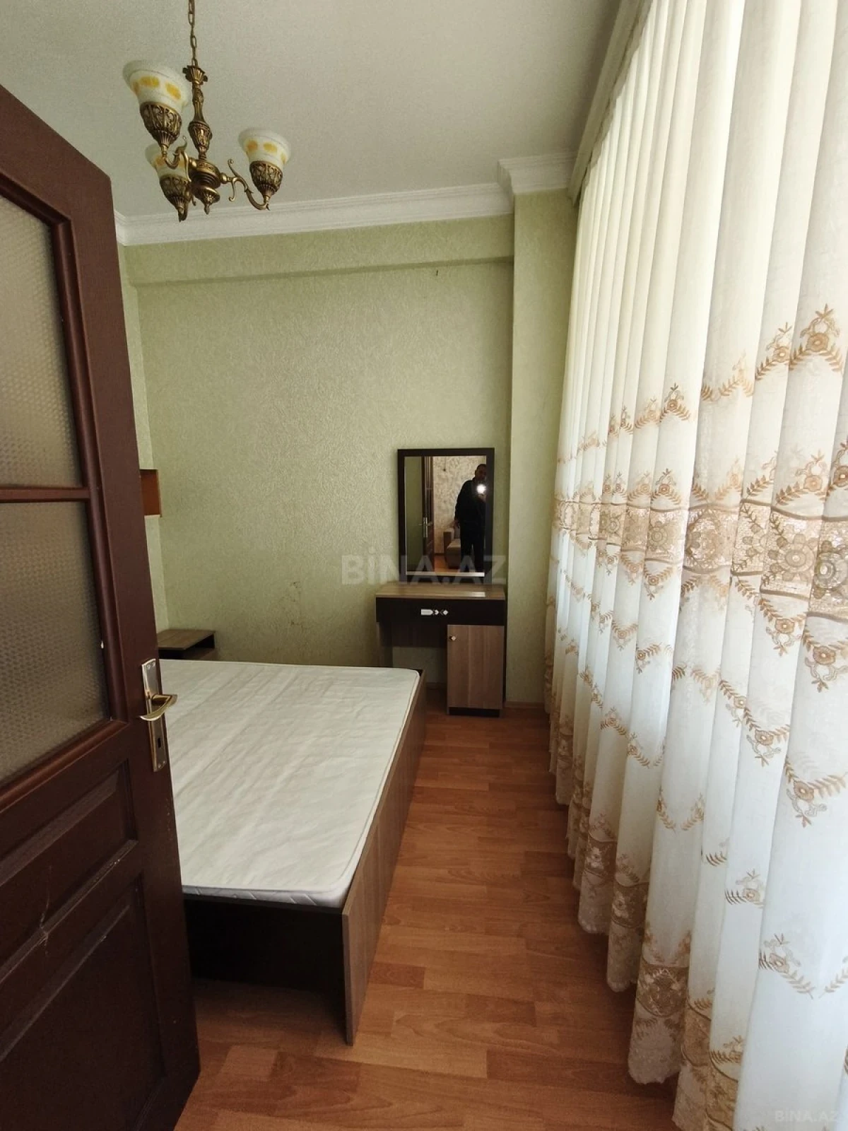 Kirayə verilir 2 otaqlı mənzil 65 m²
