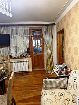 Satılır 2 otaqlı mənzil 45 m²