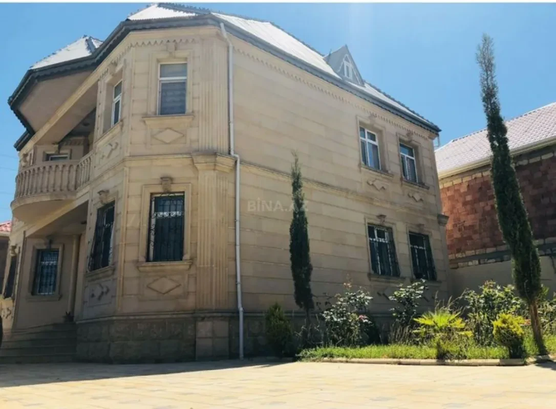 Kirayə verilir 5 otaqlı həyət evi 300 m²