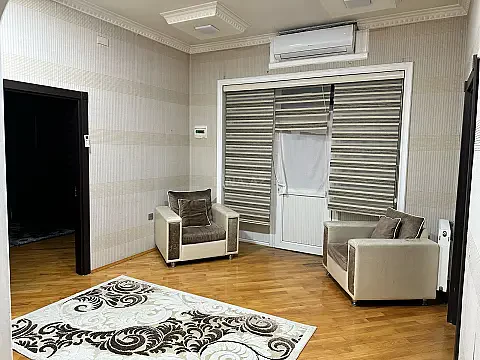 Kirayə verilir 5 otaqlı həyət evi 300 m²