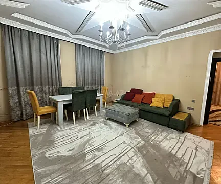 Kirayə verilir 5 otaqlı həyət evi 300 m²