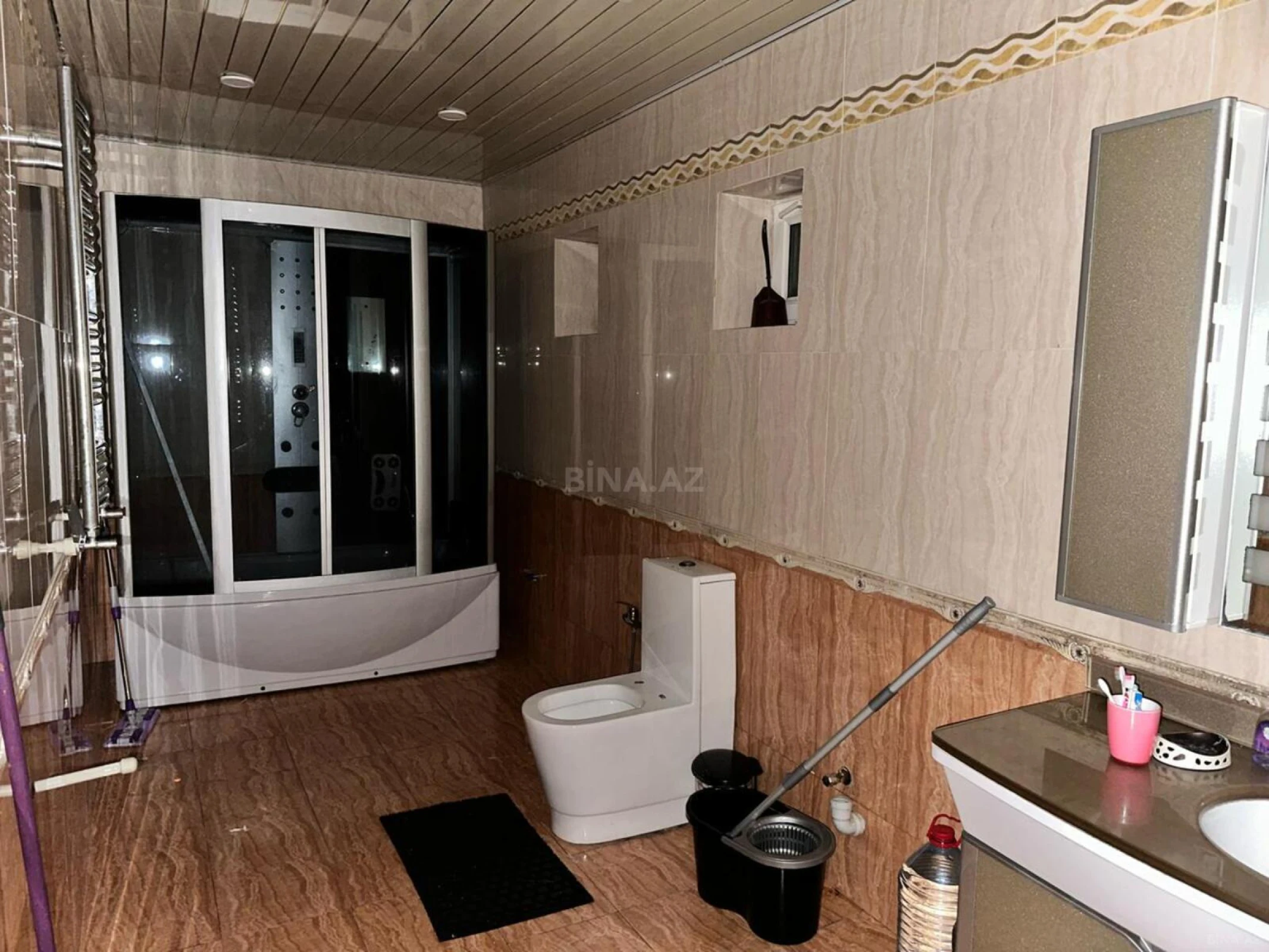 Kirayə verilir 5 otaqlı həyət evi 300 m²