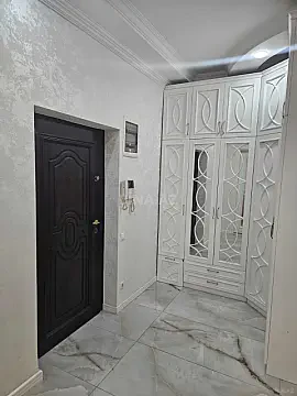 Satılır 3 otaqlı mənzil 120 m²