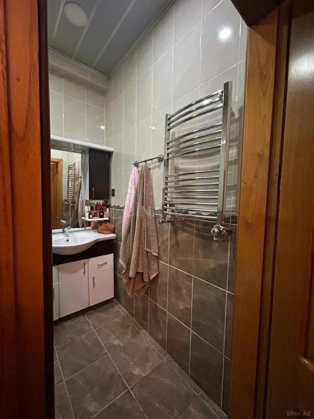 Kirayə verilir 2 otaqlı mənzil 80 m²