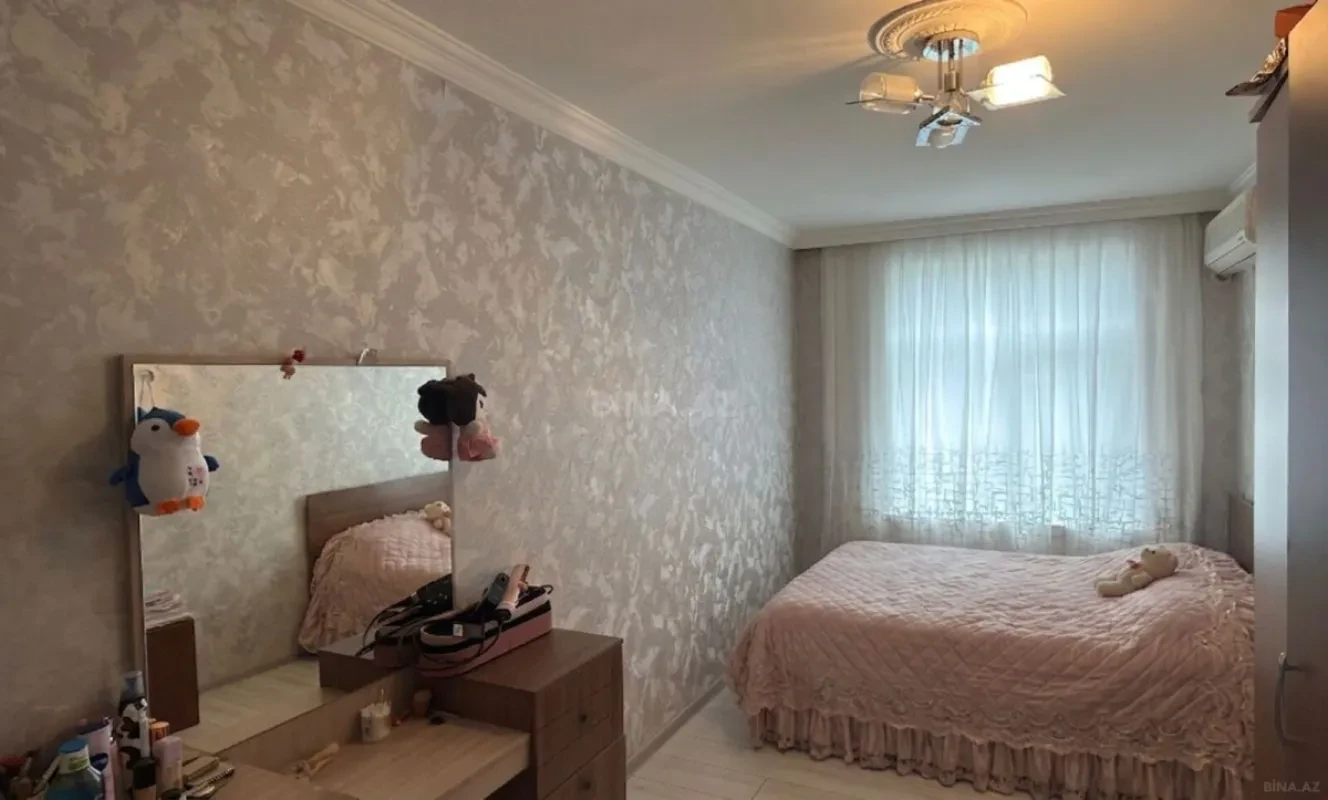 Kirayə verilir 2 otaqlı mənzil 45 m²