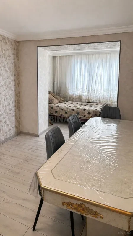 Kirayə verilir 2 otaqlı mənzil 45 m²