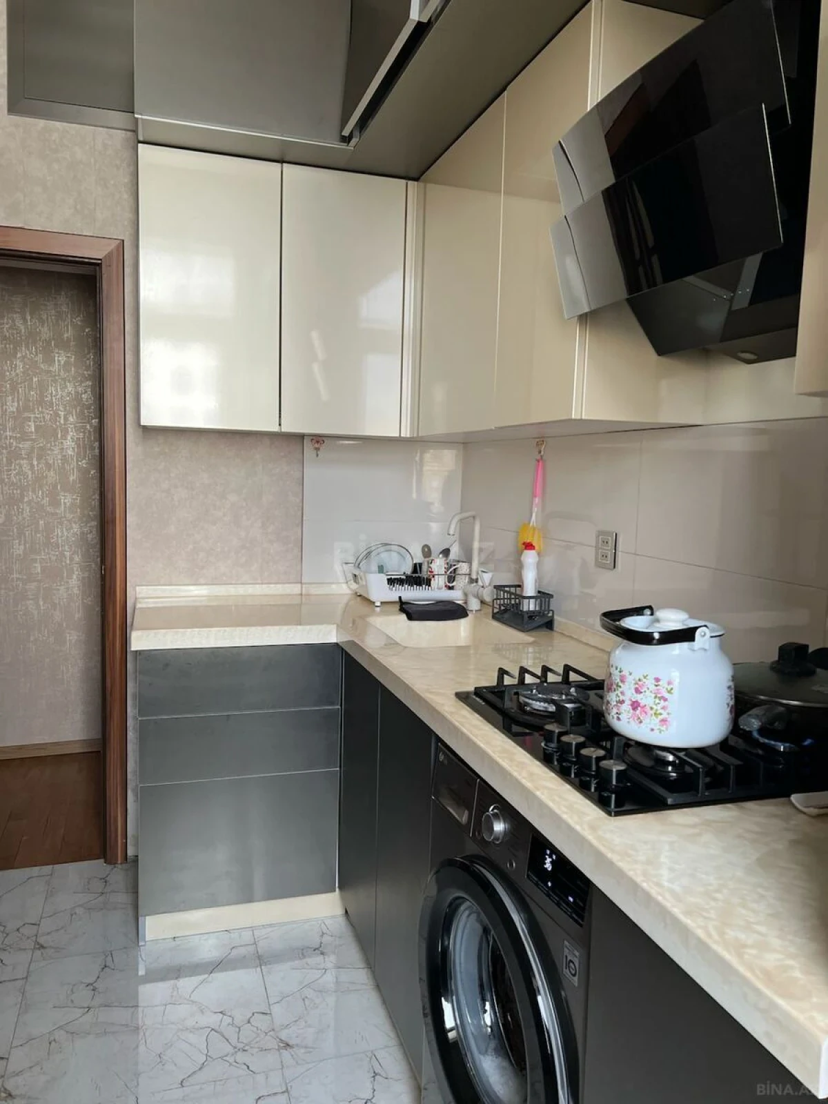 Kirayə verilir 3 otaqlı mənzil 86 m²