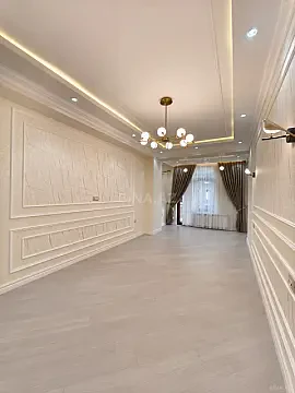 Satılır 3 otaqlı mənzil 138 m²