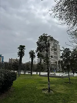 Satılır 3 otaqlı mənzil 189 m²